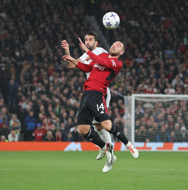 还涉及他们 还涉及他们