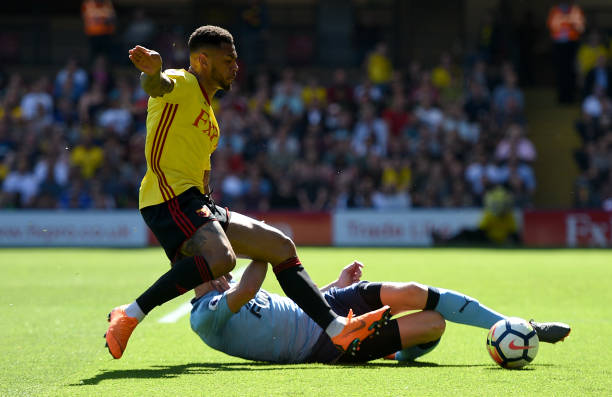 年轻球员在 年轻球员在